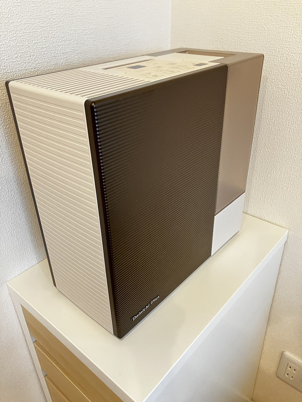 ダイニチ 加湿器 HD-RXT525 ショコラブラウン 寝室の加湿器をダイニチ HD-RXT525に買い替えて1シーズン｜静かで、お